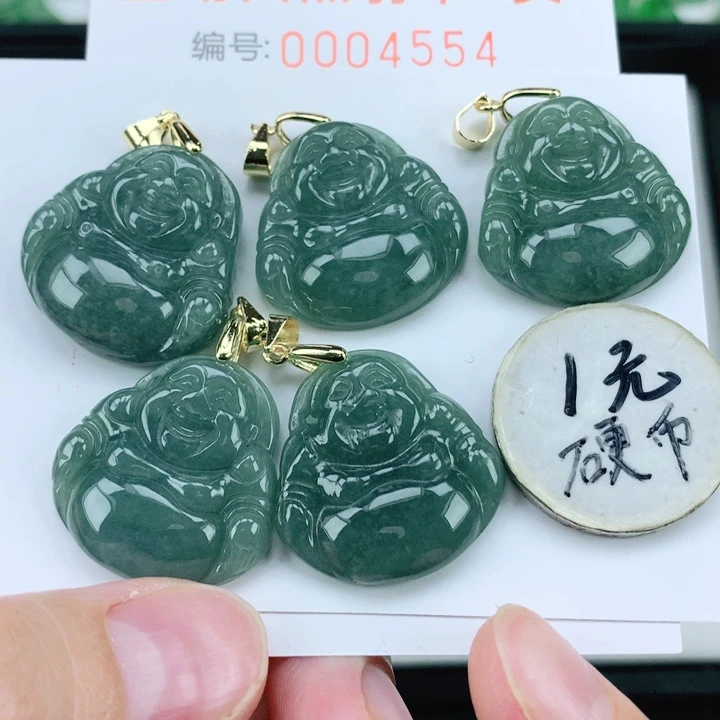 翡翠挂件未镶嵌多样性发其1
