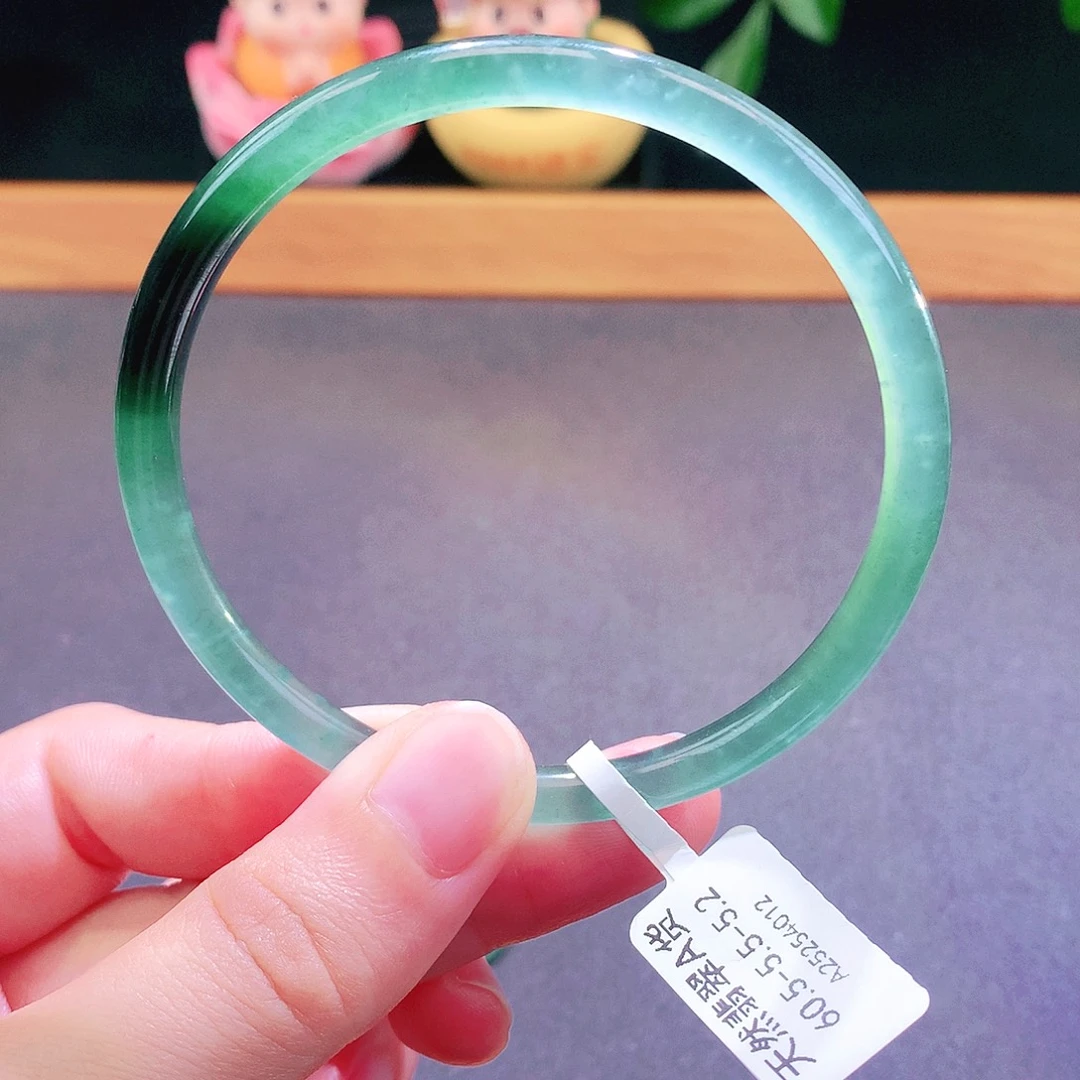 翡翠未镶嵌手镯天然翡翠
