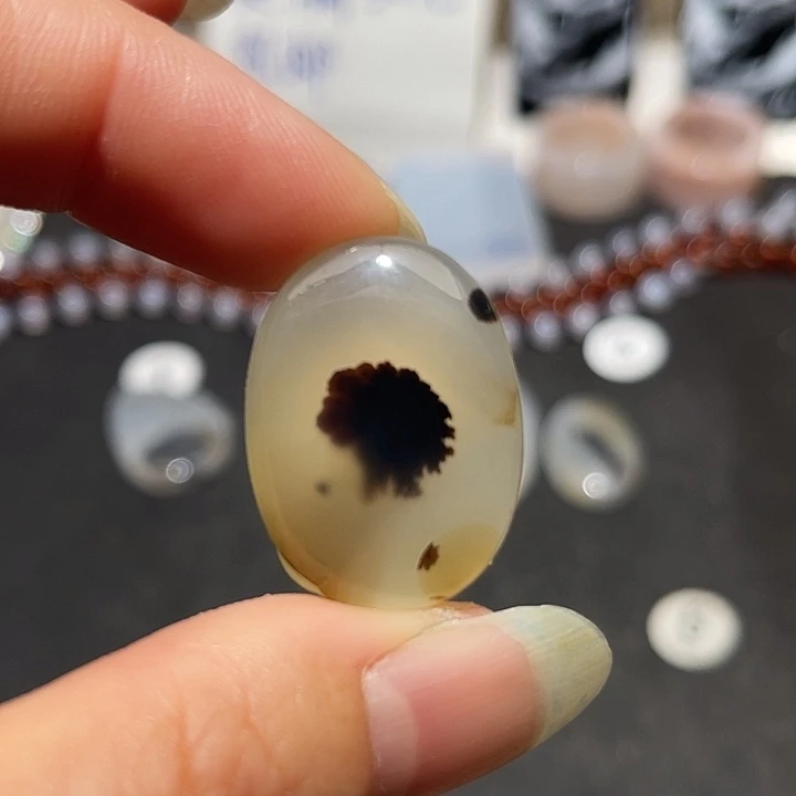玛瑙/玉髓未镶嵌吊坠(不含链)