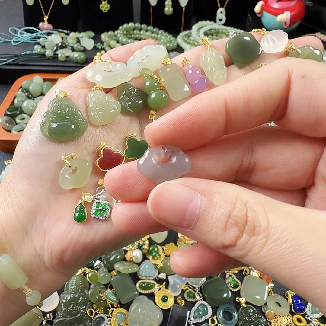 元***福和田玉银S925镶嵌颈饰