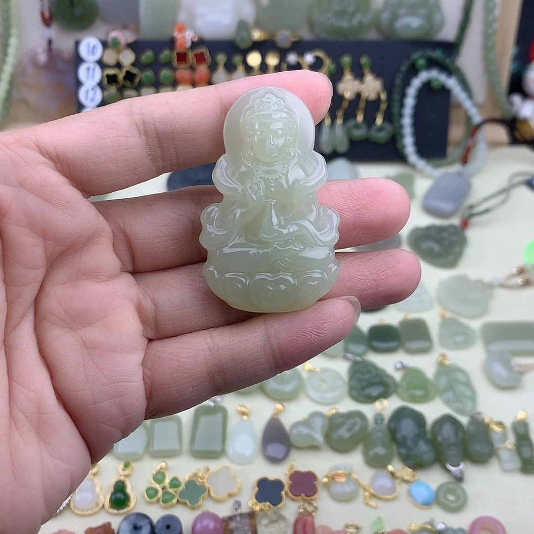 和田玉未镶嵌吊坠(不含链)