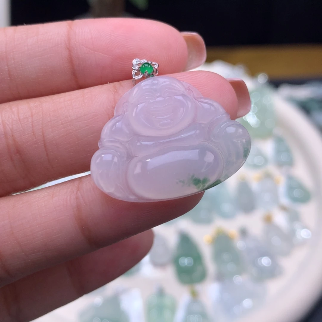 颈饰18K金镶嵌翡翠佛公