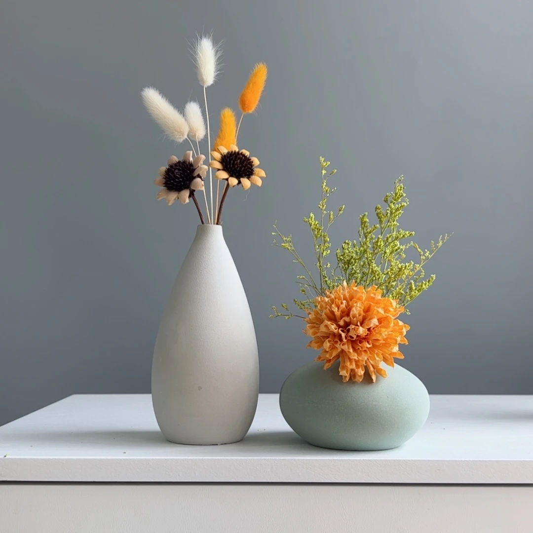 摆件陶瓷小花瓶摆件含花总高约20-30cm