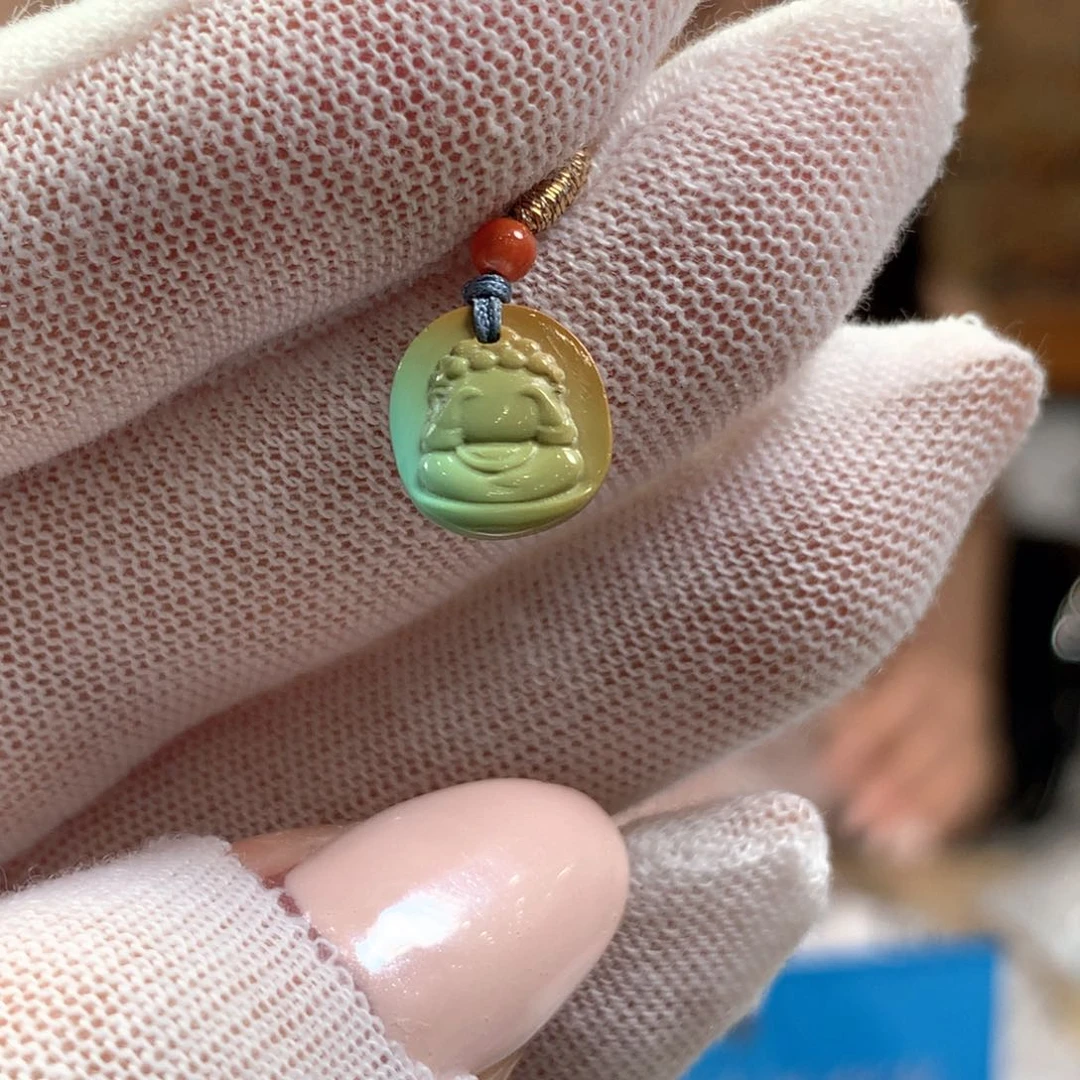 绿松石未镶嵌挂件