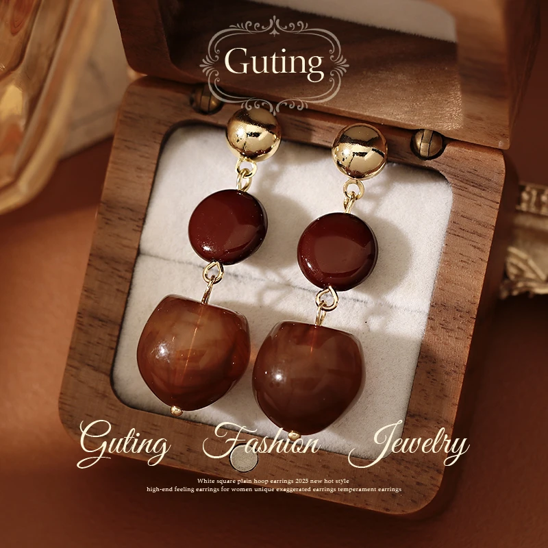 铜合金耳饰 22829美拉德咖色不规则耳坠耳钉女耳饰秋冬高级感耳环