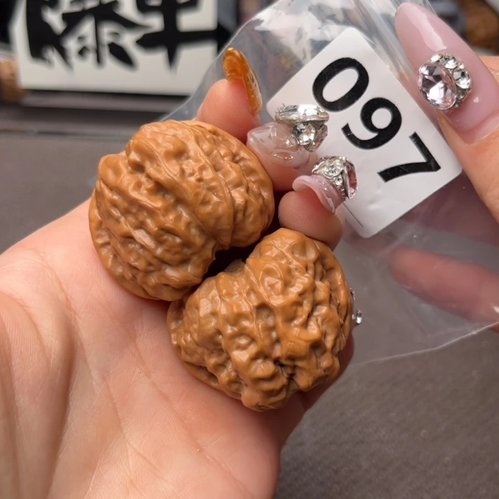 文玩核桃把件放漏39