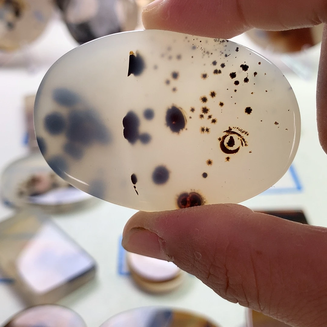 未镶嵌玛瑙/玉髓珠宝半成品