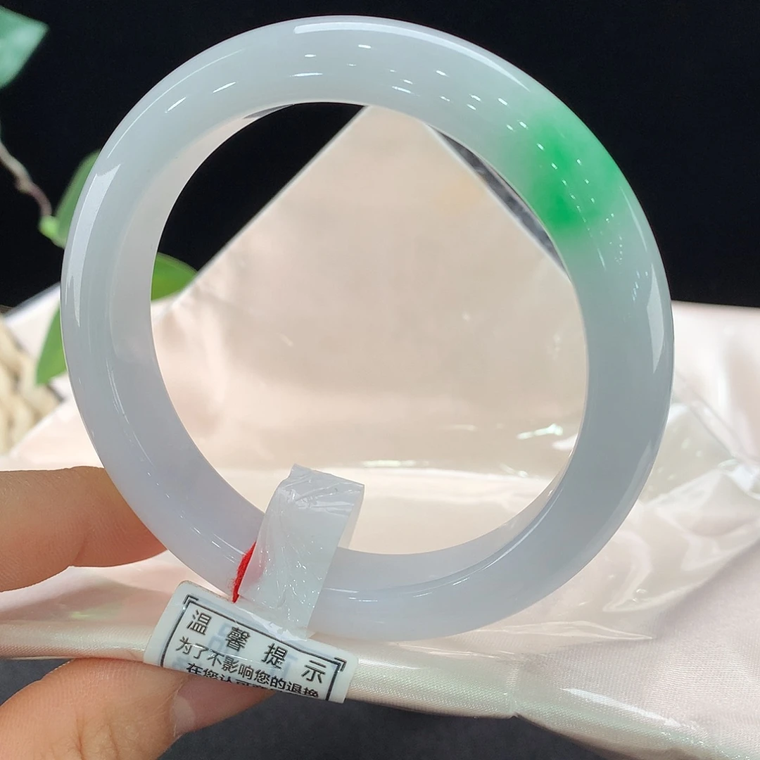 翡翠未镶嵌手镯0354