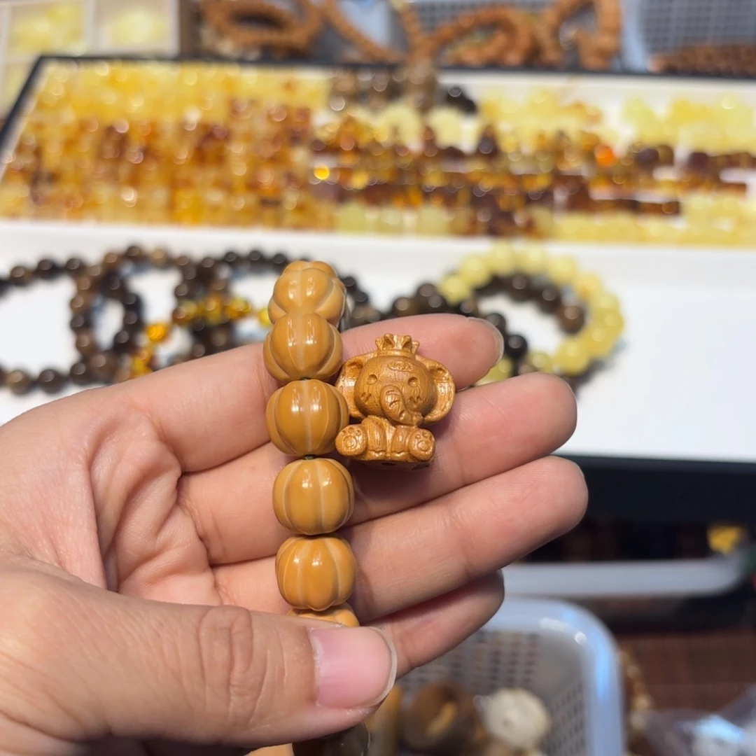 贵***•吊坠白玉菩提泡芙南瓜素圈加小象配饰