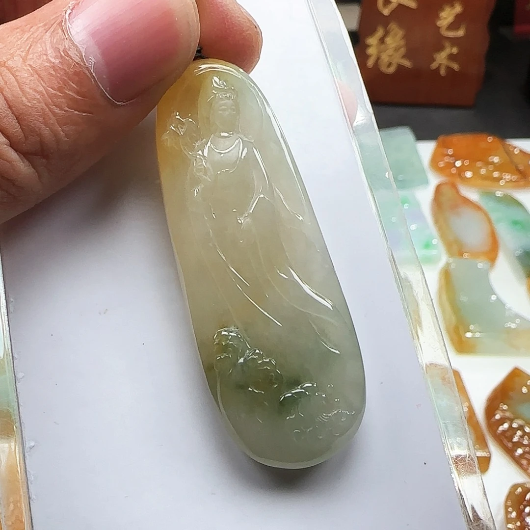 定制翡翠未镶嵌翡翠