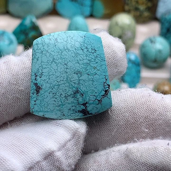 绿松石未镶嵌珠宝奇石10.6克特色无事牌吊坠