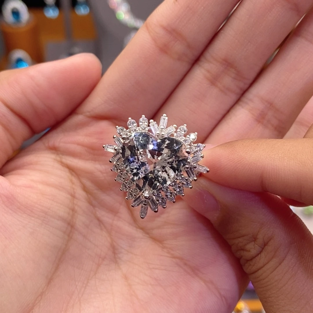 银S925镶嵌戒指托帕石1111