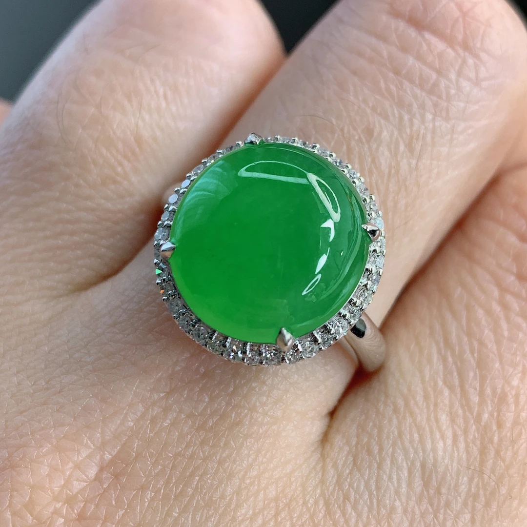 『云来阁』天然缅甸A货翡翠满绿蛋面镶嵌18k金戒指12.9*12.3*3.8