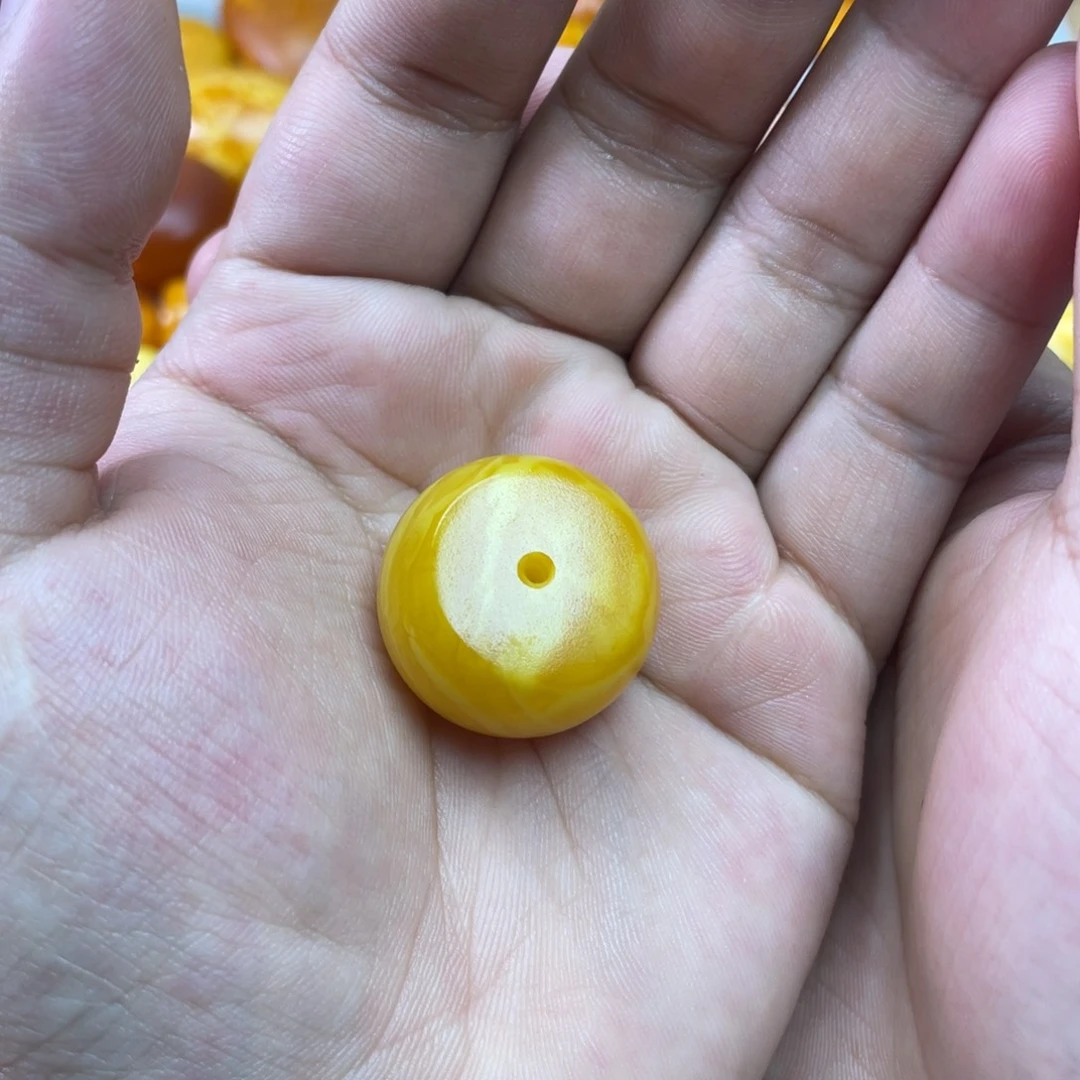 琥珀未镶嵌吊坠(不含链)