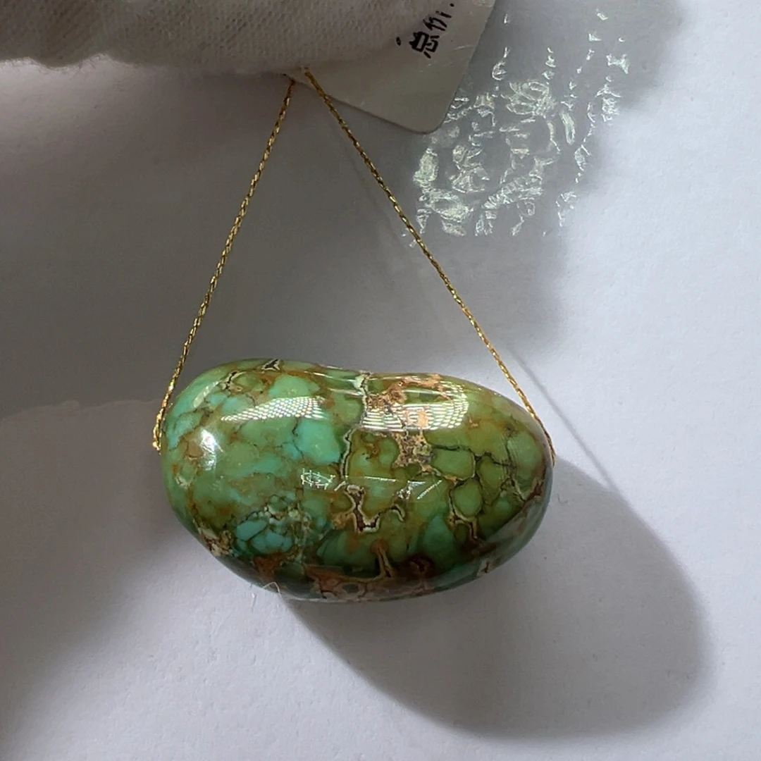 绿松石未镶嵌挂件