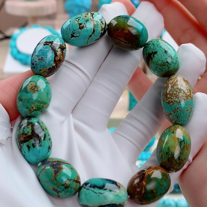 绿松石未镶嵌挂件