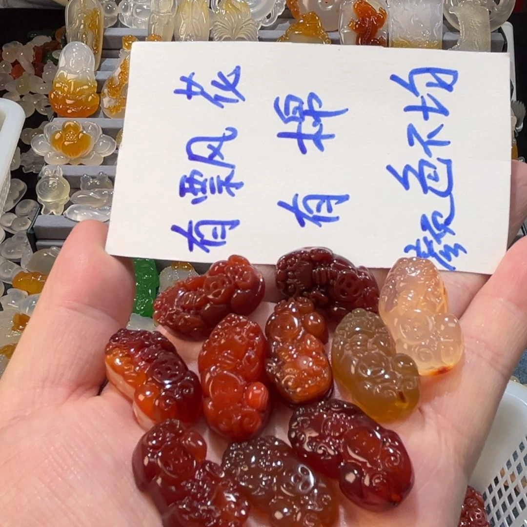 玛瑙/玉髓未镶嵌颈饰