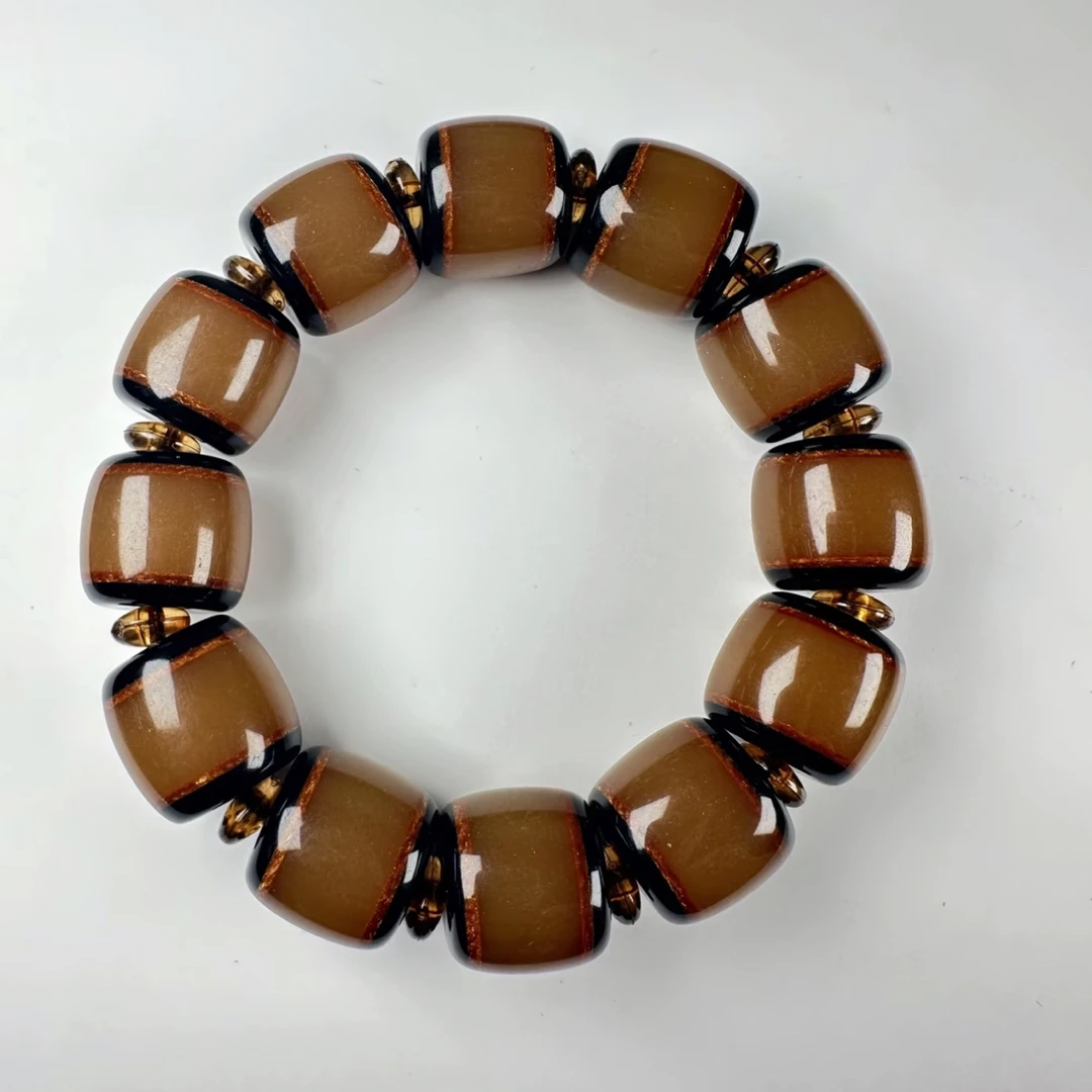 G551 棕色精美手串 高端文玩手串 挂件 -（无礼盒）OOO