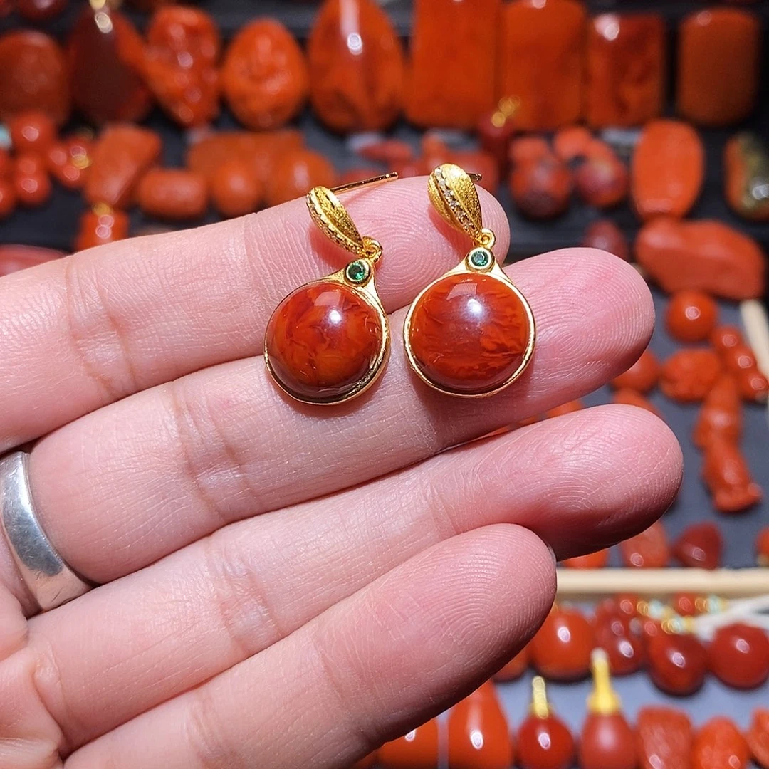 南红玛瑙未镶嵌牛血妖花火焰耳钉