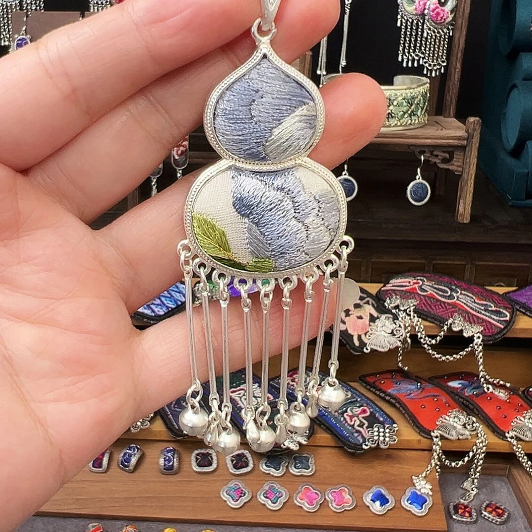 织绣手工刺绣工艺品