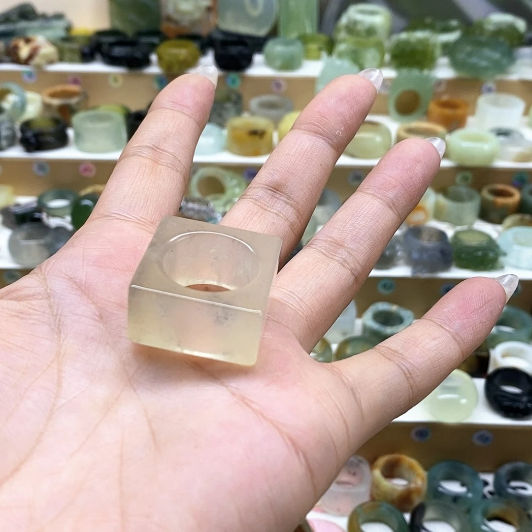 岫玉未镶嵌天然玉石5****Ծ