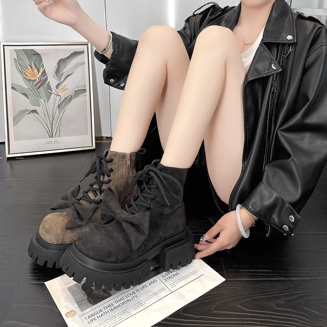 断码现货●时尚厚底增高7cm潮流百搭女士休闲鞋68-510