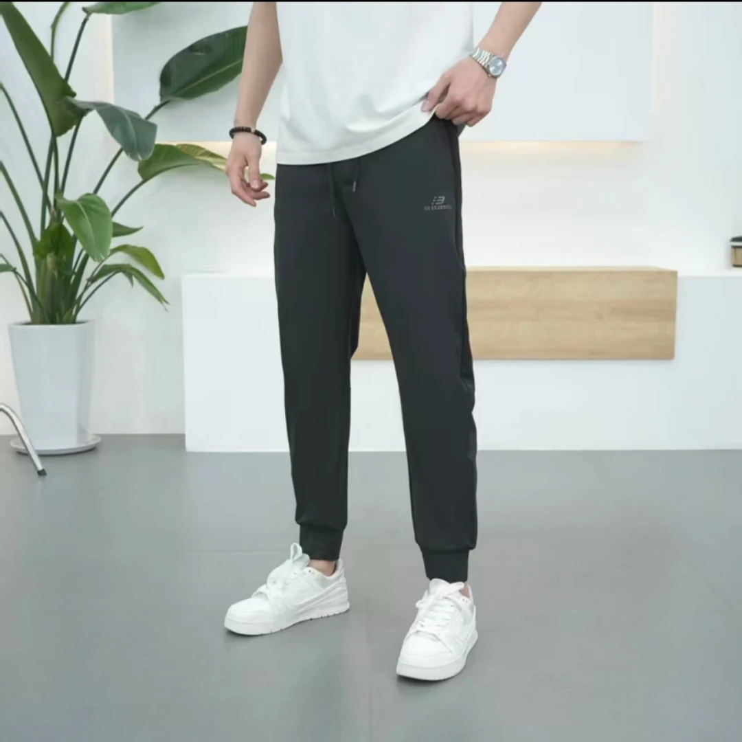 男士百搭休闲裤子