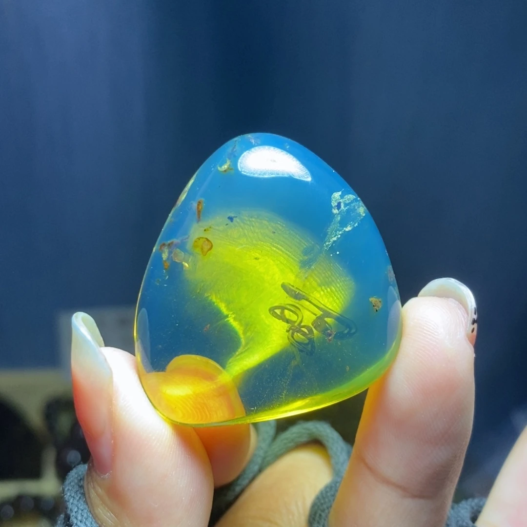 裸石琥珀未镶嵌珀