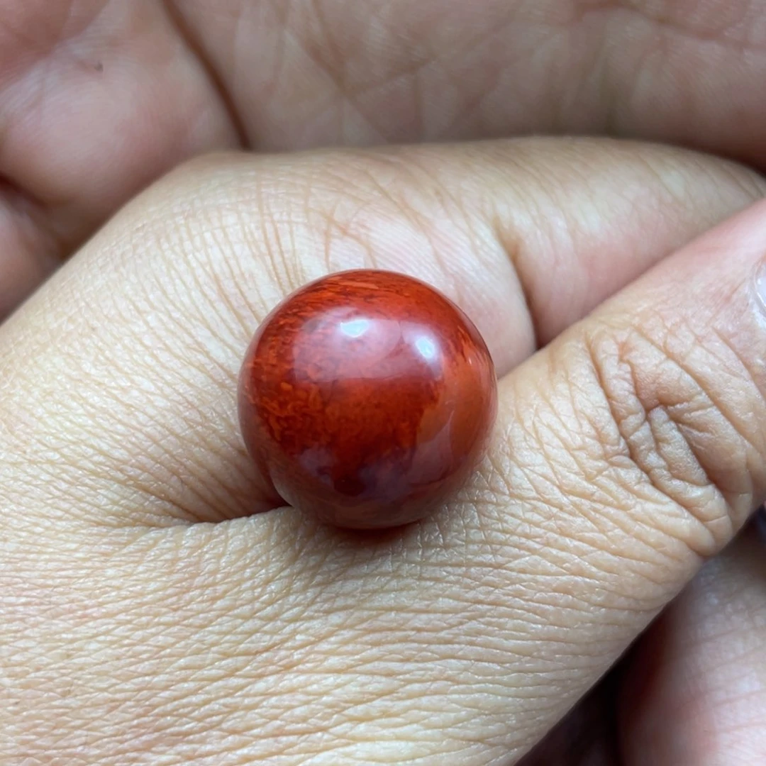 南红玛瑙颈饰未镶嵌江****比