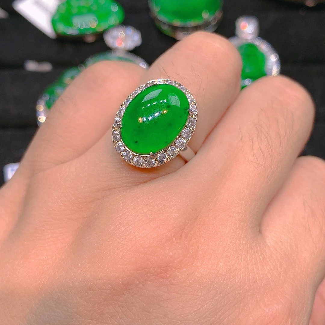 翡翠银S925镶嵌颈饰翡翠