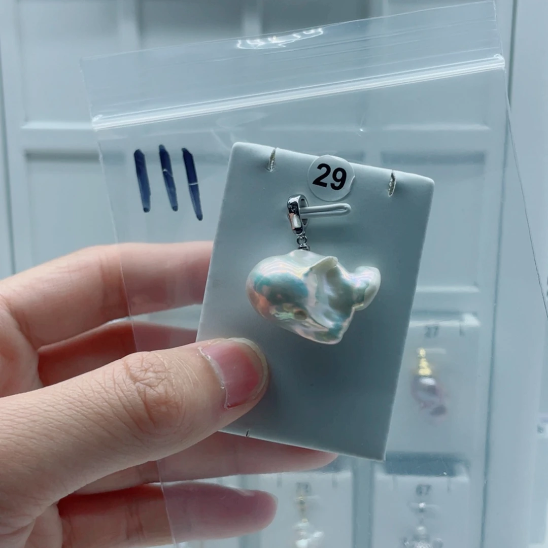 淡水珍珠合金颈饰