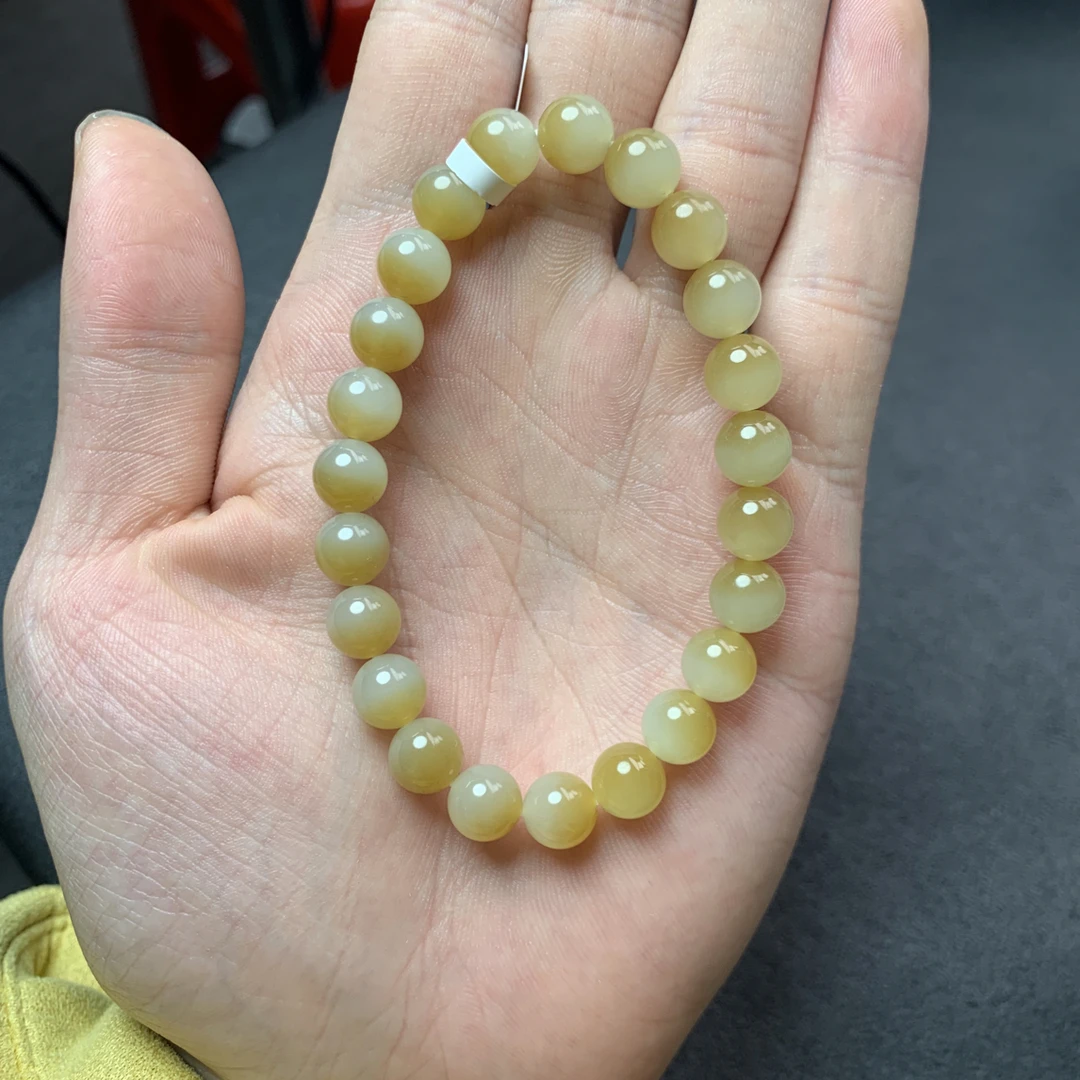 新疆和田玉且末糖白手串 卡8 CJ442