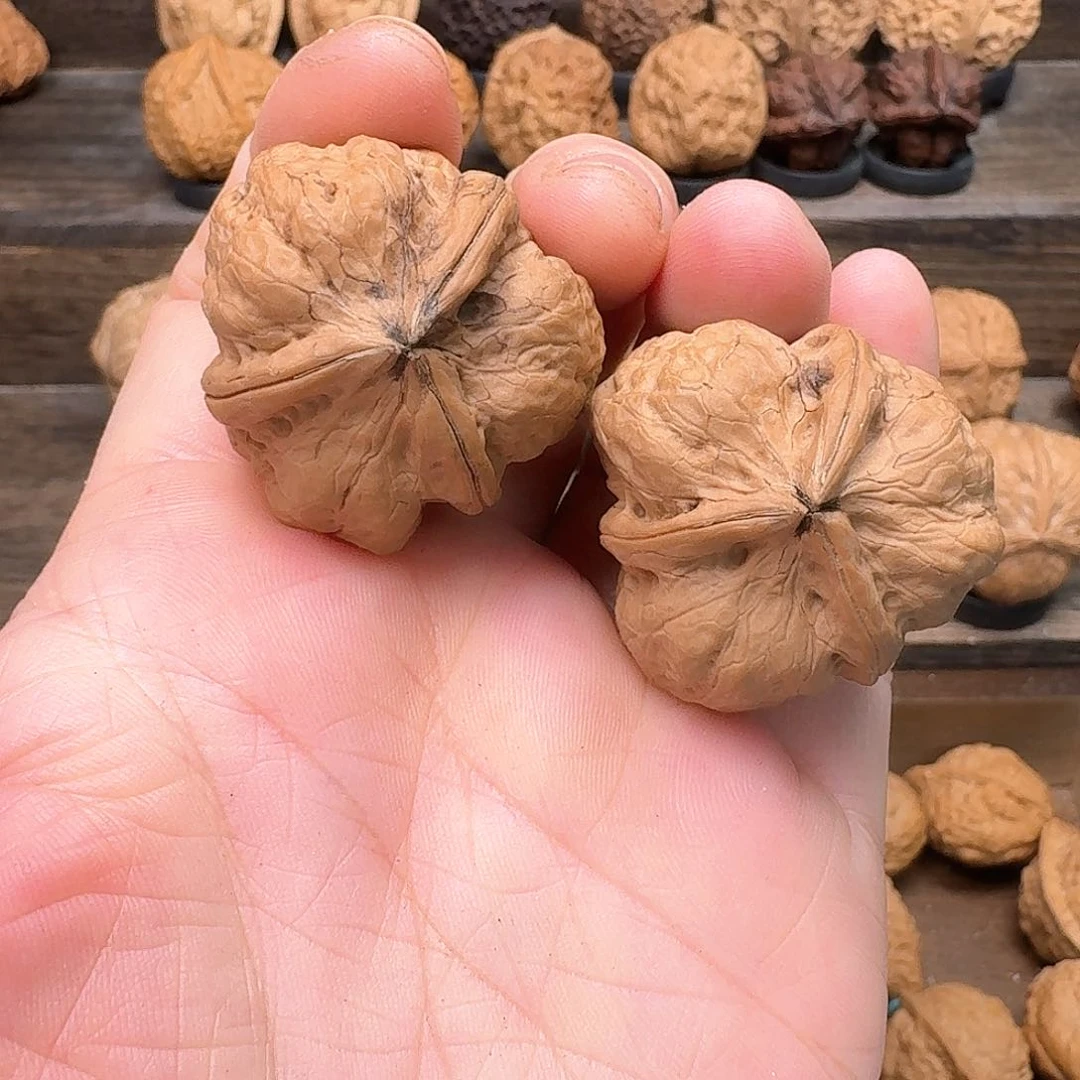 文玩核桃吊坠6糖三角34尺寸特价不退换