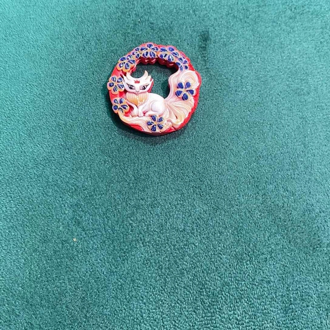 琥珀未镶嵌裸石吊坠