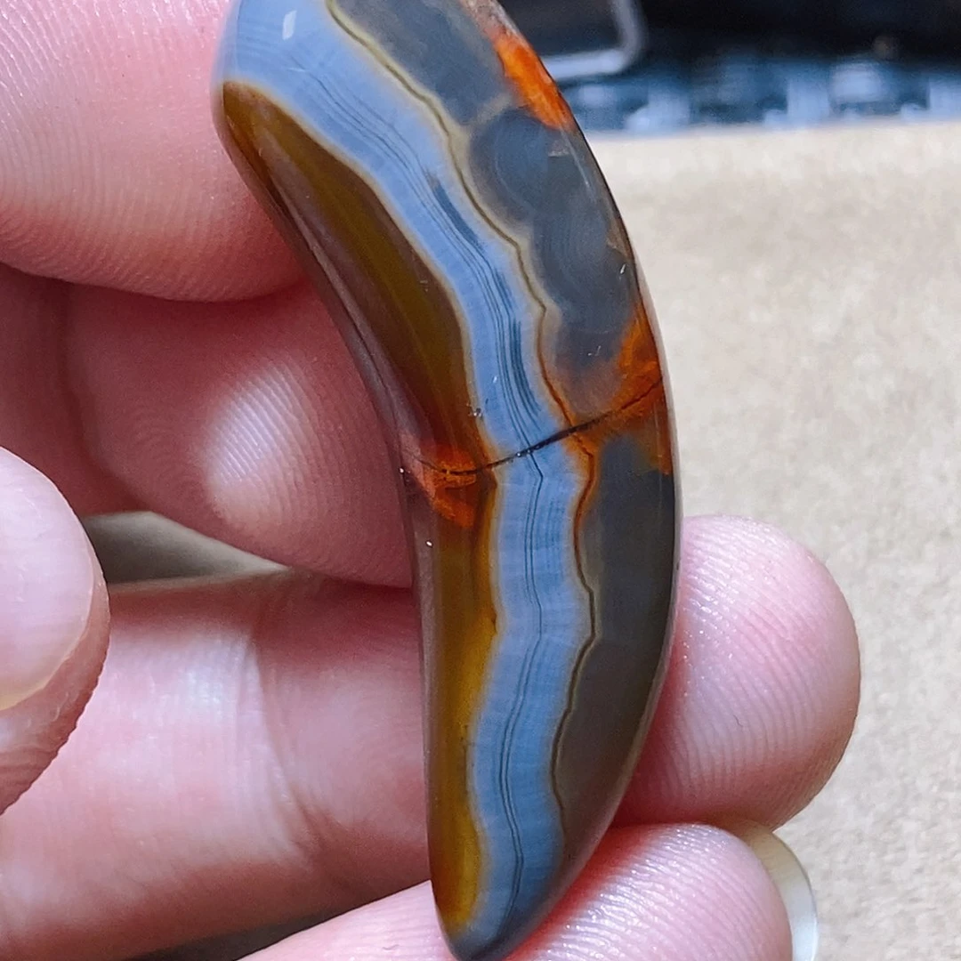 未镶嵌颈饰玛瑙/玉髓阳***Y