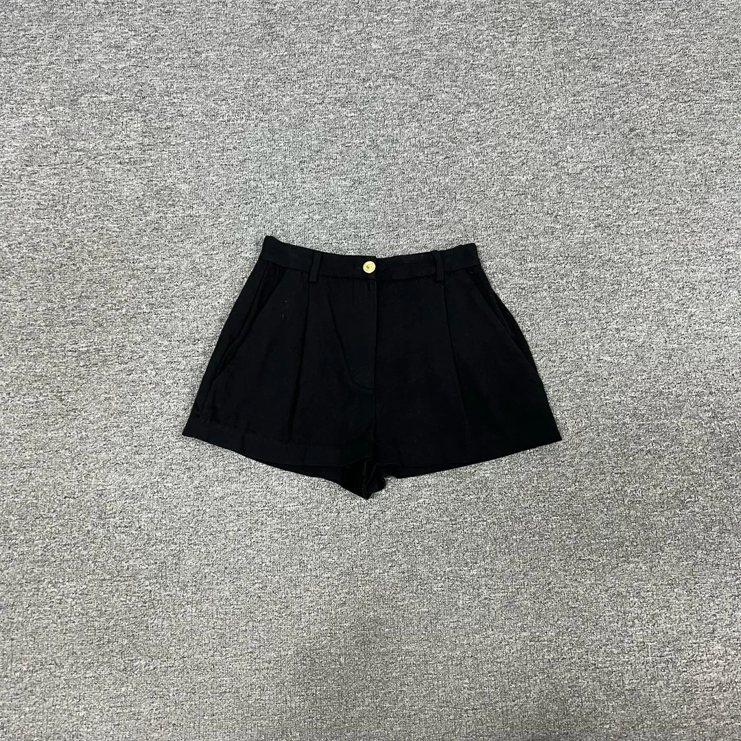 99新 AMIPARIS 范思哲 黑色 金扣 短裤 36码