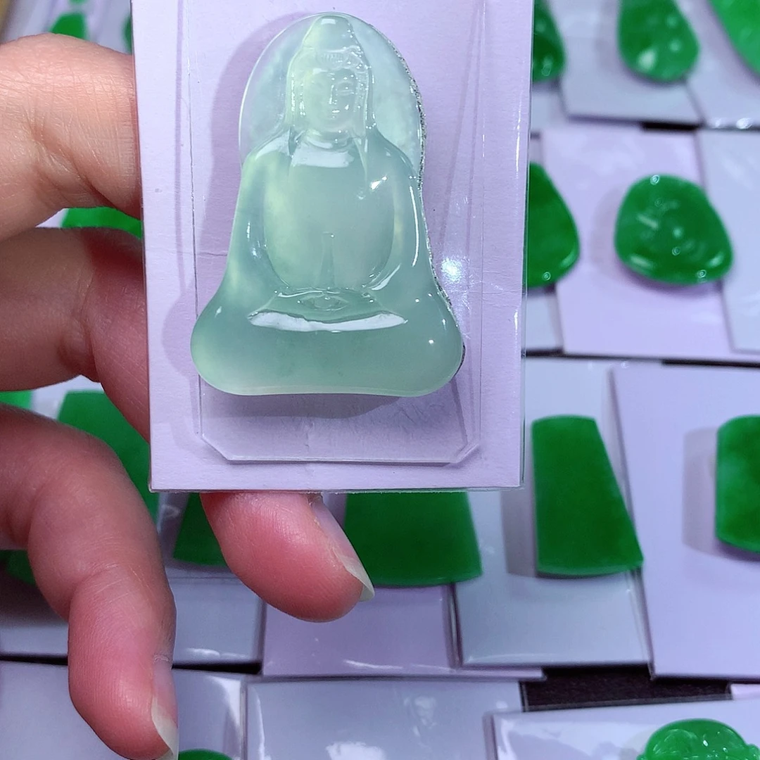 吊坠(赠链)未镶嵌翡翠天然翡翠