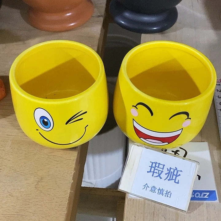 紫砂花盆多肉瑕疵盆有孔。