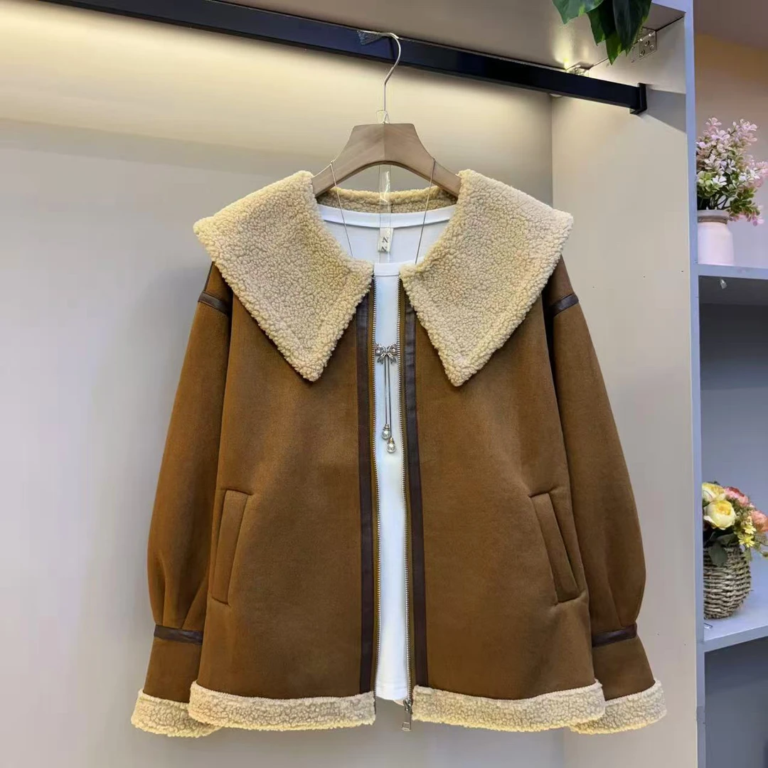 2025年秋冬新款高品质娃娃领时尚加厚外套