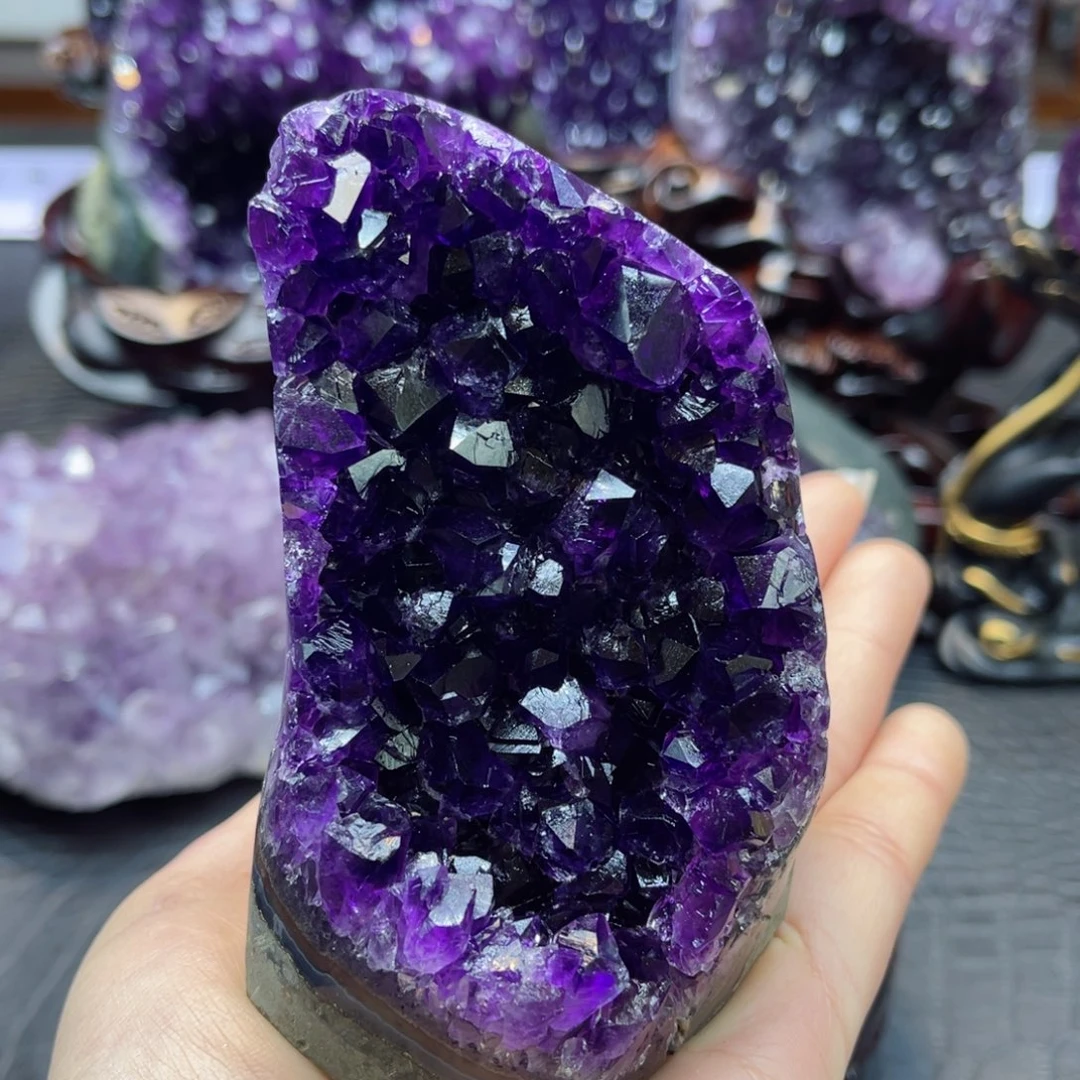 紫晶大型摆件（非配饰）未镶嵌