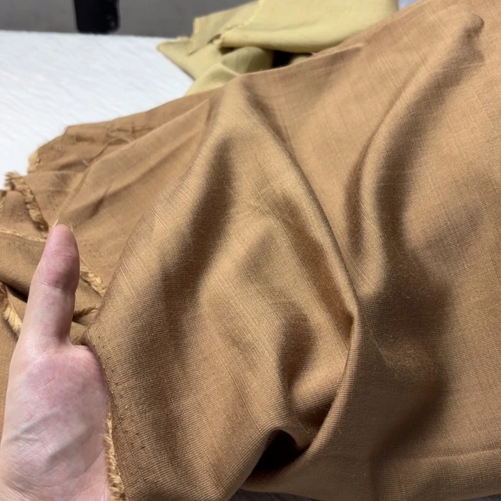 混纺棉卡其色2米。