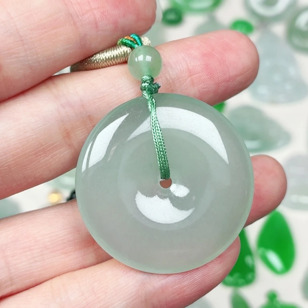 翡翠未镶嵌颈饰缅甸天然A货翡翠