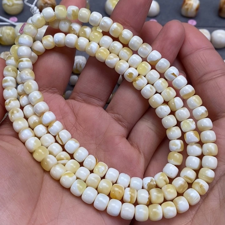 蜜蜡裸石未镶嵌老型