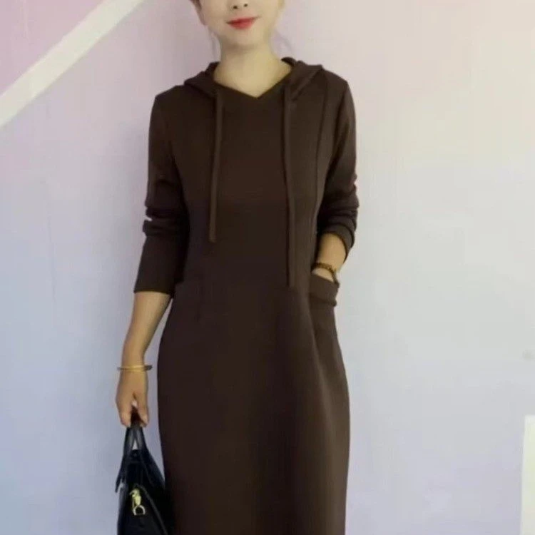 2025早秋新品气质时尚宽松显瘦休闲减龄连帽中长款连衣裙