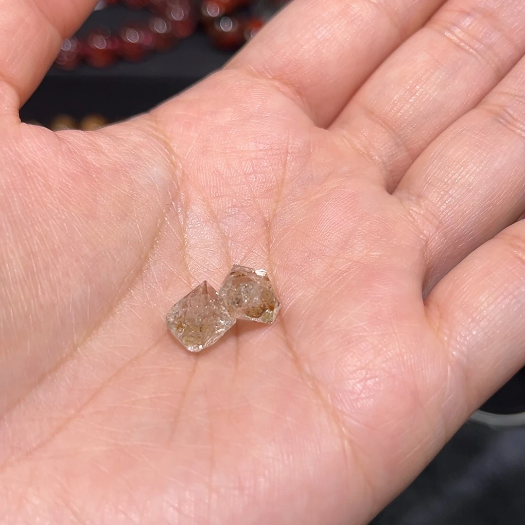 水晶闪灵钻原石未镶嵌顺**意