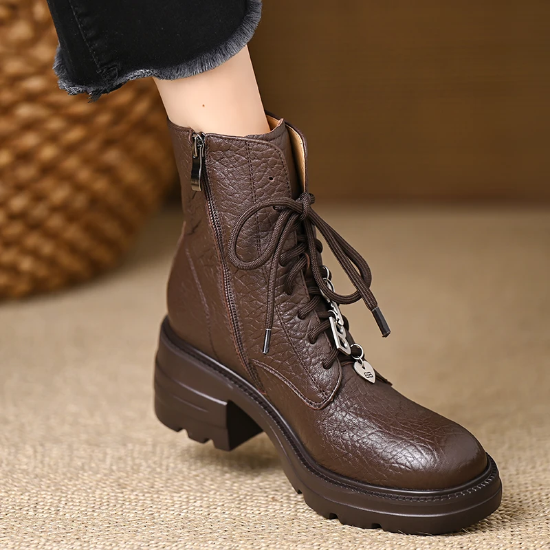 5厘米厚底洋气马丁靴女小个子增高防水台粗跟短靴舒适软羊皮靴子