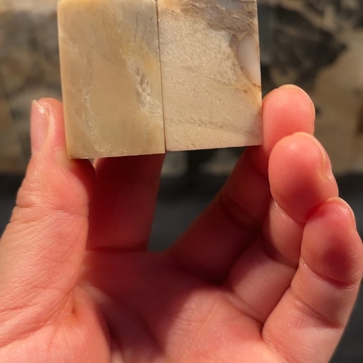 *****昌化石2个…………………