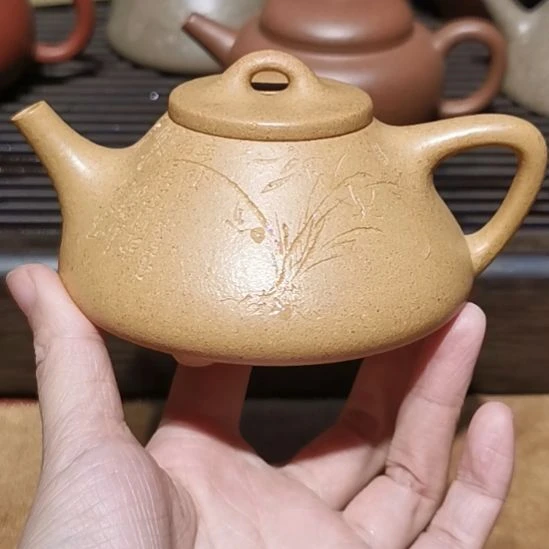 亦****紫砂茶壶子冶石瓢半手工