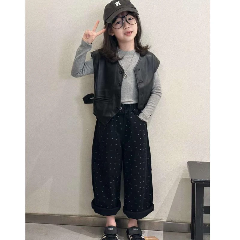 女童套装秋装新款洋气潮流儿童休闲马甲打底衫波点裤子三件套