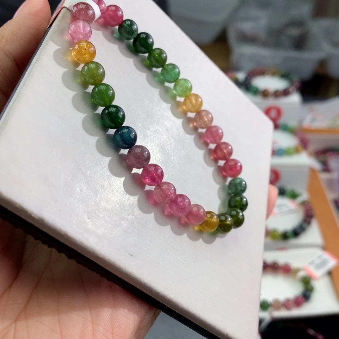 未镶嵌手链碧玺   6.8mm。